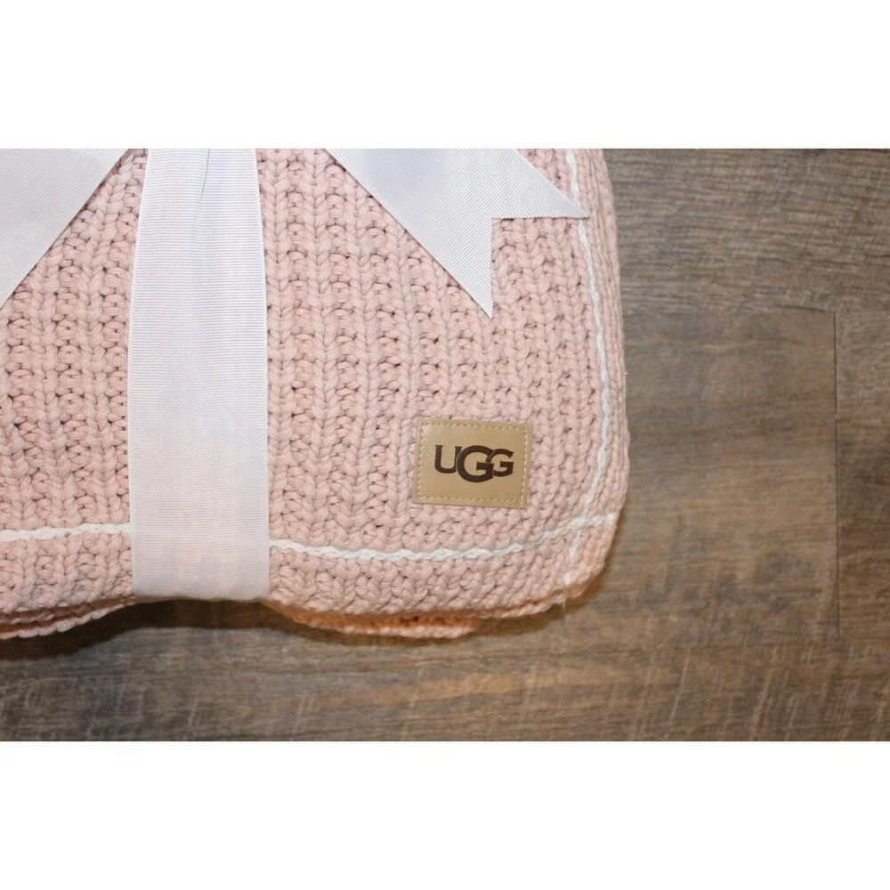 UGG HOME WAFFLE KNIT SWEATER THROW BLANKET PINK 50 X‎ 70 NEW